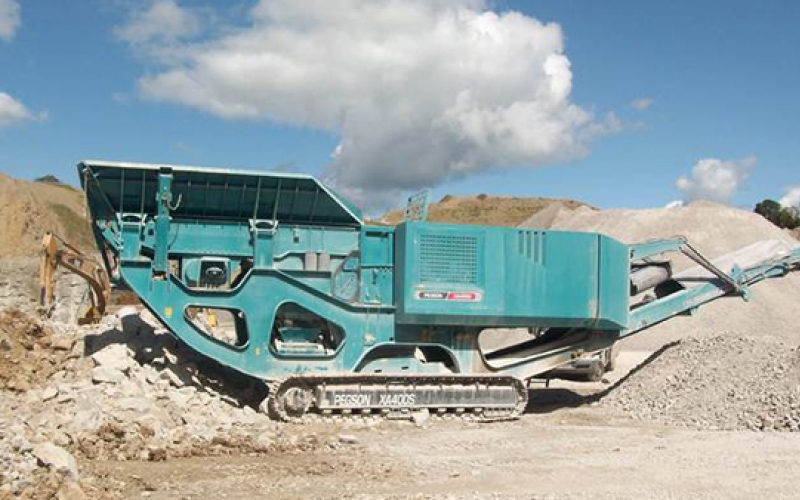 Powerscreen XA400S concasseur à machoire mobile avec un moteur Scania